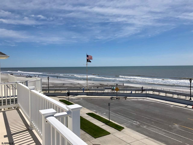 1401 Brigantine, New Jersey 08203, 5 Bedrooms Bedrooms, 8 Rooms Rooms,4 BathroomsBathrooms,Rental non-commercial,For Sale,Brigantine,480573