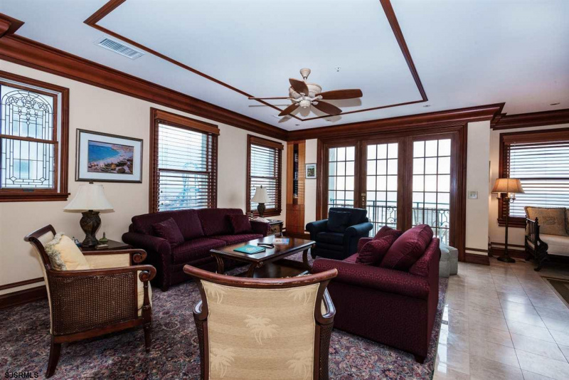 719 11th, Ocean City, New Jersey 08226, 2 Bedrooms Bedrooms, 8 Rooms Rooms,3 BathroomsBathrooms,Condominium,For Sale,11th,531001