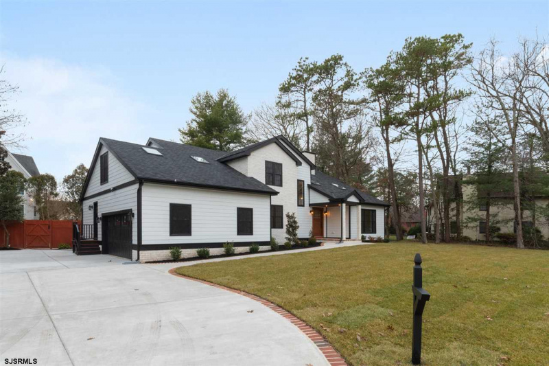5 Ashbridge, Linwood, New Jersey 08221, 4 Bedrooms Bedrooms, 10 Rooms Rooms,3 BathroomsBathrooms,Residential,For Sale,Ashbridge,531963