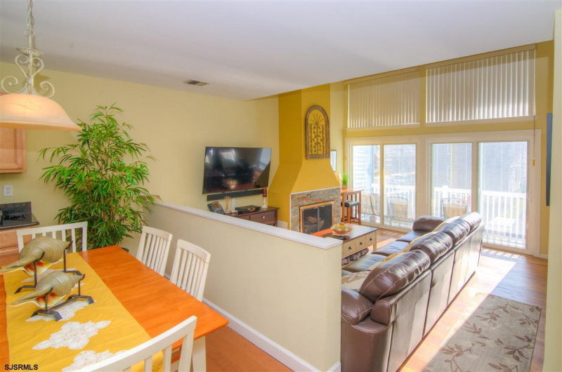 3202 Asbury Ave, Ocean City, New Jersey 08226, 4 Bedrooms Bedrooms, 10 Rooms Rooms,3 BathroomsBathrooms,Condominium,For Sale,Asbury Ave,533594