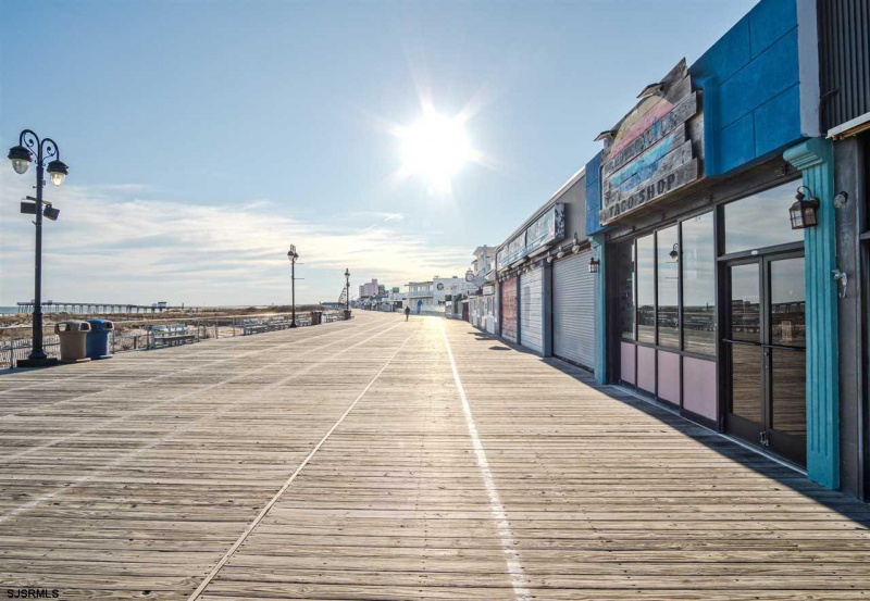 1214 Boardwalk, Ocean City, New Jersey 08226, ,1 BathroomBathrooms,Commercial/industrial,For Sale,Boardwalk,534983