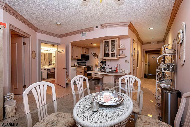 901 Ocean, Ocean City, New Jersey 08226, 1 Bedroom Bedrooms, 5 Rooms Rooms,1 BathroomBathrooms,Condominium,For Sale,Ocean,536285