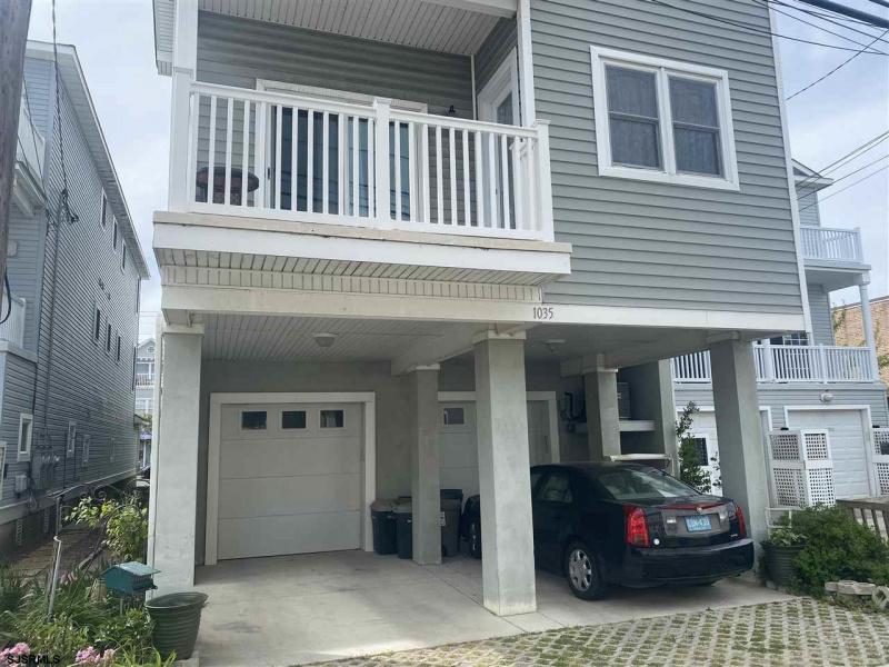 1035 Asbury, Ocean City, New Jersey 08226, 4 Bedrooms Bedrooms, 10 Rooms Rooms,2 BathroomsBathrooms,Condominium,For Sale,Asbury,537138