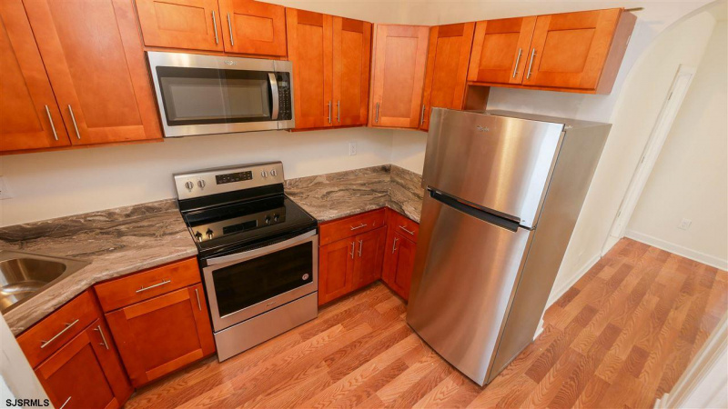 38 IOWA, New Jersey 08401, 2 Bedrooms Bedrooms, 5 Rooms Rooms,1 BathroomBathrooms,Rental non-commercial,For Sale,IOWA,538072