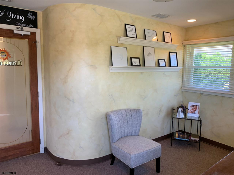 109 Atlantic Ave, Cape May Court House, New Jersey 08210, ,2 BathroomsBathrooms,Commercial/industrial,For Sale,Atlantic Ave,538344