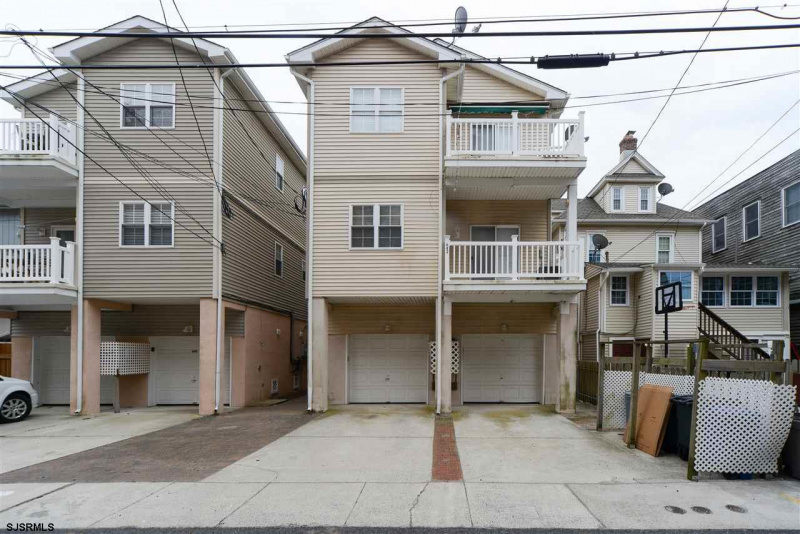 642b Asbury Avenue, Ocean City, New Jersey 08226, 3 Bedrooms Bedrooms, 6 Rooms Rooms,2 BathroomsBathrooms,Condominium,For Sale,Asbury Avenue,538544