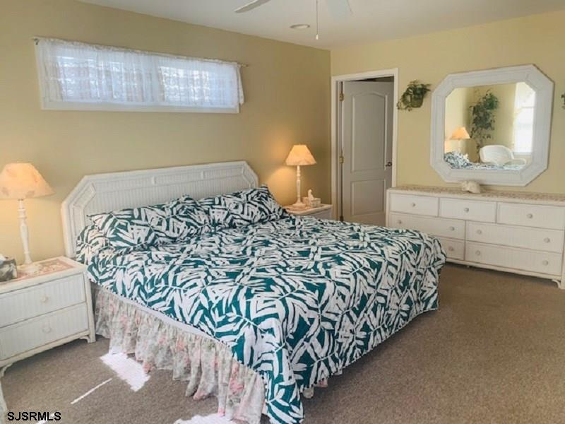 888 Park, Ocean City, New Jersey 08226, 4 Bedrooms Bedrooms, 9 Rooms Rooms,2 BathroomsBathrooms,Condominium,For Sale,Park,538805