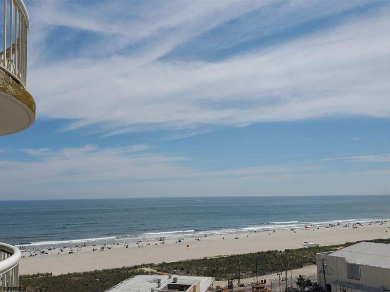 3101 Boardwalk, Atlantic City, New Jersey 08401, 1 Bedroom Bedrooms, 5 Rooms Rooms,1 BathroomBathrooms,Condominium,For Sale,Boardwalk,538930