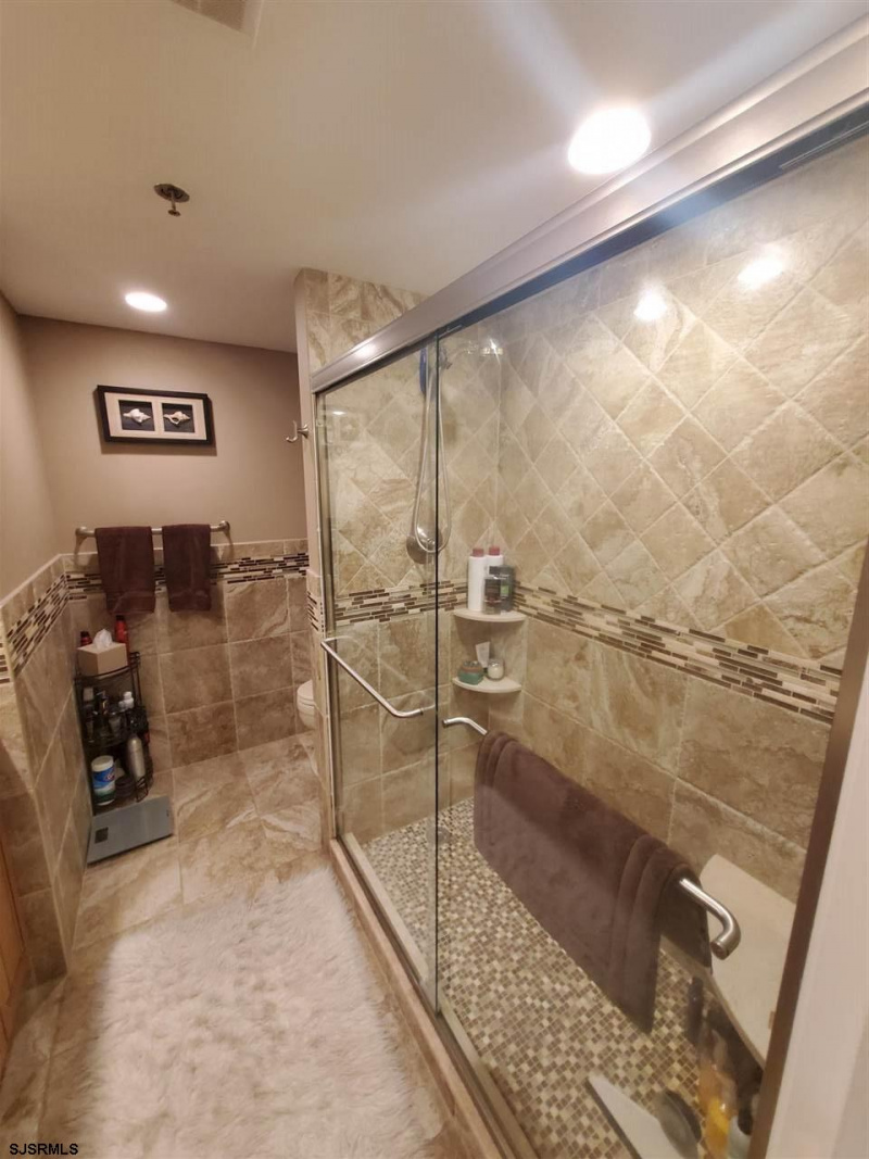 3101 Boardwalk, Atlantic City, New Jersey 08401, 1 Bedroom Bedrooms, 5 Rooms Rooms,1 BathroomBathrooms,Condominium,For Sale,Boardwalk,538947