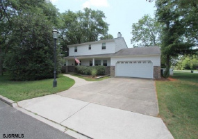 101 Country Club, Linwood, New Jersey 08221, 4 Bedrooms Bedrooms, 10 Rooms Rooms,2 BathroomsBathrooms,Residential,For Sale,Country Club,539015