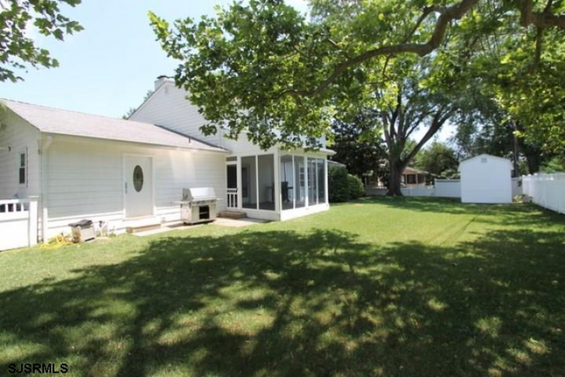 101 Country Club, Linwood, New Jersey 08221, 4 Bedrooms Bedrooms, 10 Rooms Rooms,2 BathroomsBathrooms,Residential,For Sale,Country Club,539015
