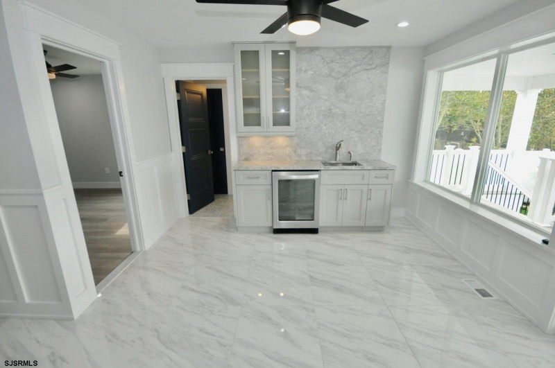 14 Seaside, Brigantine, New Jersey 08203, 6 Bedrooms Bedrooms, 9 Rooms Rooms,4 BathroomsBathrooms,Residential,For Sale,Seaside,539029