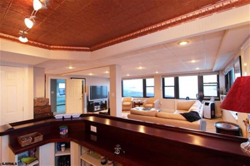 101 Raleigh 929, 930, 931 PENTHOUSE, Atlantic City, New Jersey 08401, 3 Bedrooms Bedrooms, 8 Rooms Rooms,3 BathroomsBathrooms,Condominium,For Sale,Raleigh 929,930,931 PENTHOUSE,539012