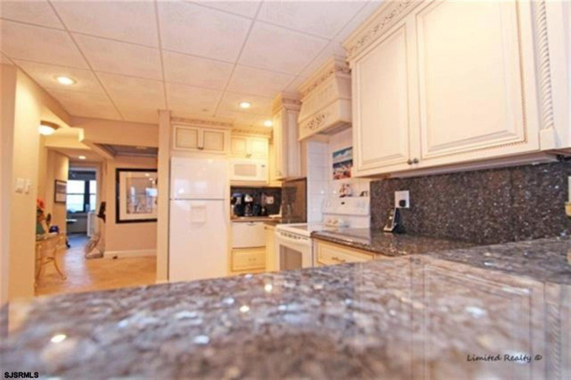 101 Raleigh 929, 930, 931 PENTHOUSE, Atlantic City, New Jersey 08401, 3 Bedrooms Bedrooms, 8 Rooms Rooms,3 BathroomsBathrooms,Condominium,For Sale,Raleigh 929,930,931 PENTHOUSE,539012