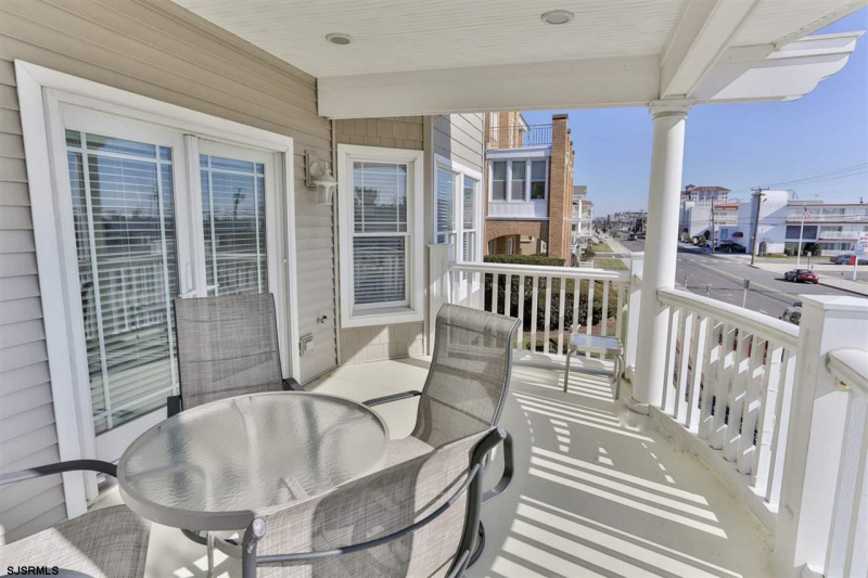 1314 Ocean, Ocean City, New Jersey 08226, 4 Bedrooms Bedrooms, 9 Rooms Rooms,3 BathroomsBathrooms,Condominium,For Sale,Ocean,539016