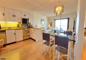 2700 Atlantic Ave, Longport, New Jersey 08403, 1 Bedroom Bedrooms, 3 Rooms Rooms,1 BathroomBathrooms,Condominium,For Sale,Atlantic Ave,539033