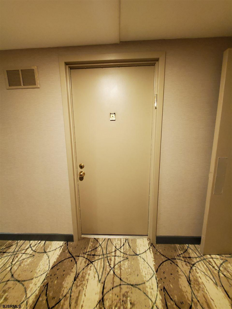 2700 Atlantic Ave, Longport, New Jersey 08403, 1 Bedroom Bedrooms, 3 Rooms Rooms,1 BathroomBathrooms,Condominium,For Sale,Atlantic Ave,539033