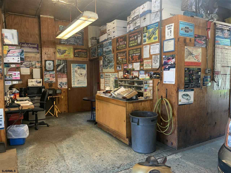19 Lincoln, Egg Harbor Township, New Jersey 08234, ,Commercial/industrial,For Sale,Lincoln,539048