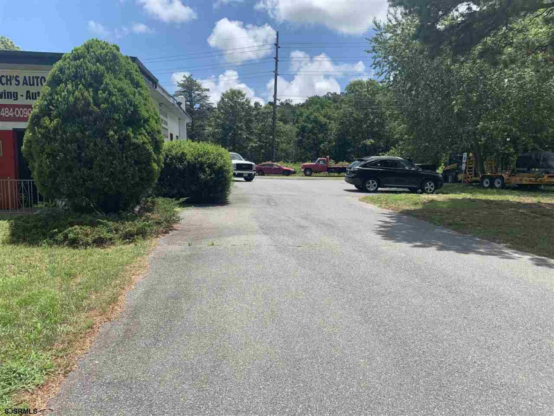 19 Lincoln, Egg Harbor Township, New Jersey 08234, ,Commercial/industrial,For Sale,Lincoln,539048
