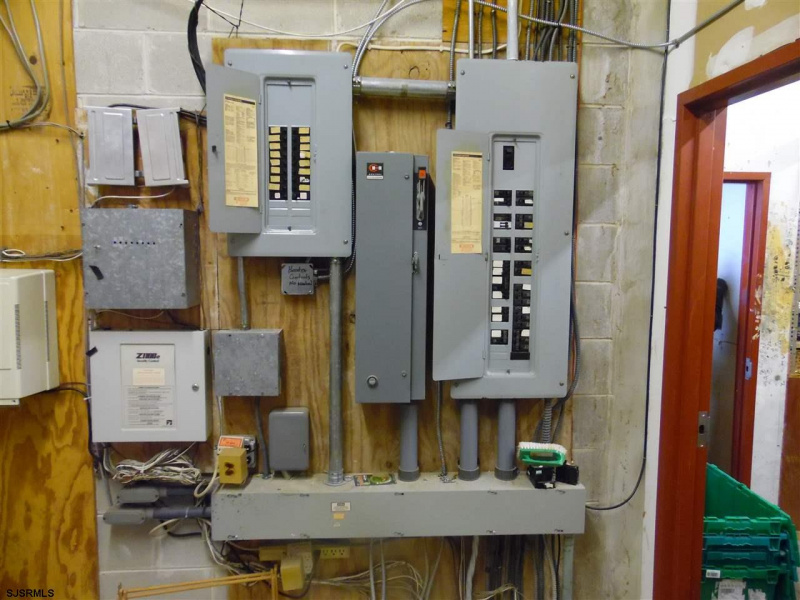 2700 acrtic, Atlantic City, New Jersey 08401, ,2 BathroomsBathrooms,Commercial/industrial,For Sale,acrtic,539055