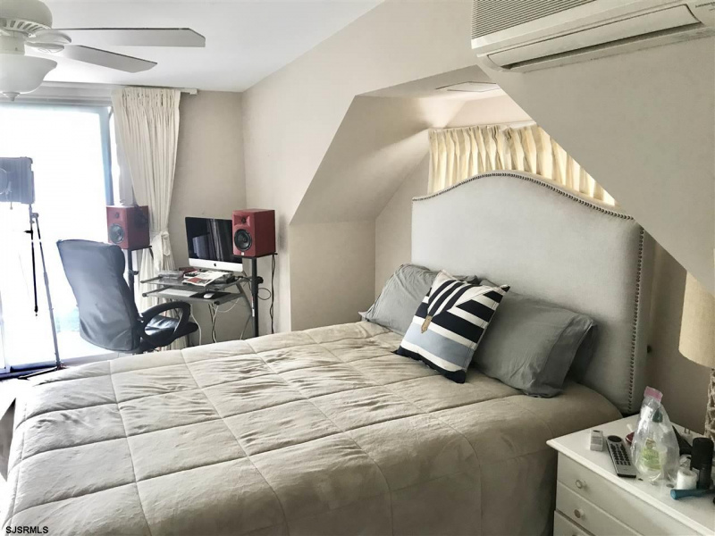 214 Cambridge Ave, Linwood, New Jersey 08221, 3 Bedrooms Bedrooms, 8 Rooms Rooms,2 BathroomsBathrooms,Residential,For Sale,Cambridge Ave,539039