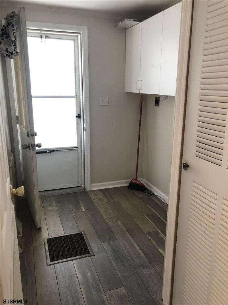 67 Hickory Ln, Mays Landing, New Jersey 08317, 2 Bedrooms Bedrooms, 5 Rooms Rooms,2 BathroomsBathrooms,Residential,For Sale,Hickory Ln,539138
