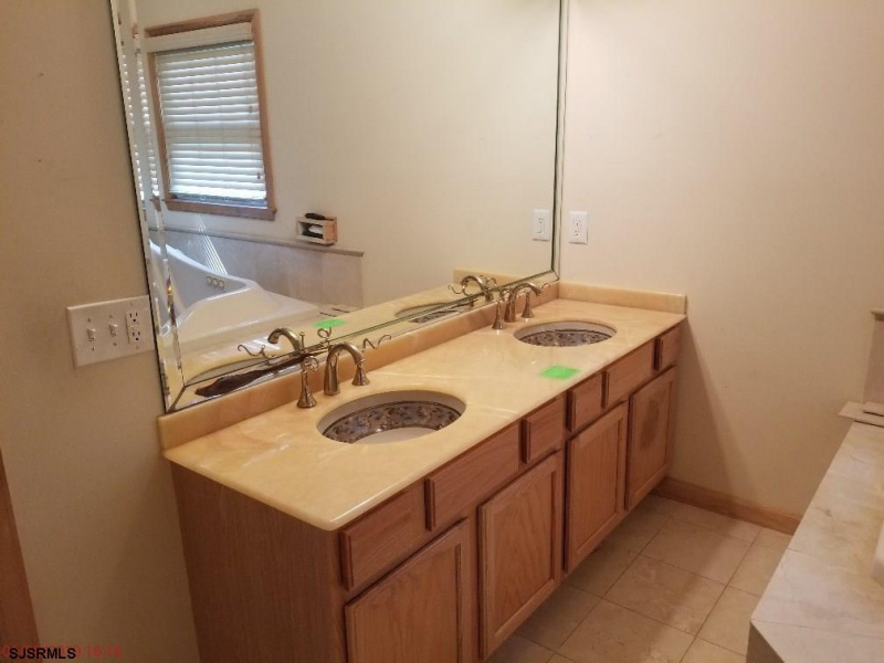 103 Belhaven, Linwood, New Jersey 08221, 7 Bedrooms Bedrooms, 12 Rooms Rooms,4 BathroomsBathrooms,Residential,For Sale,Belhaven,539218