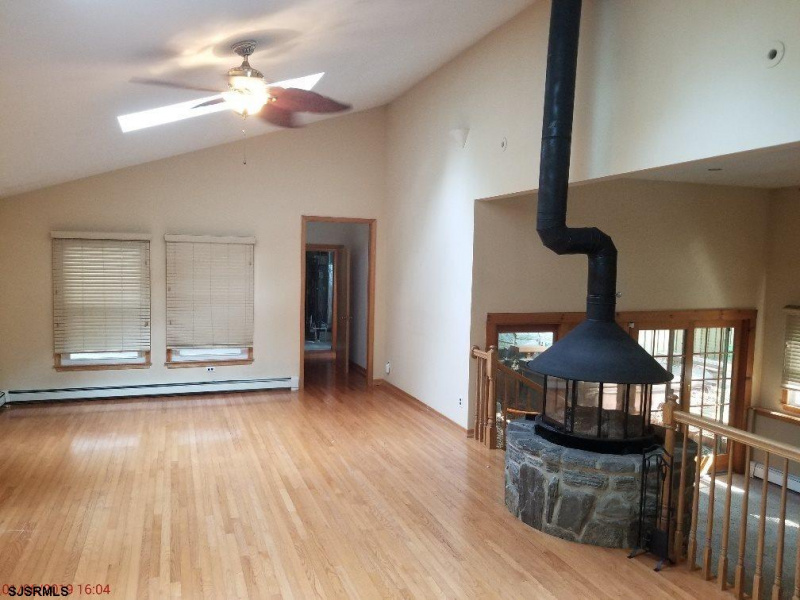 103 Belhaven, Linwood, New Jersey 08221, 7 Bedrooms Bedrooms, 12 Rooms Rooms,4 BathroomsBathrooms,Residential,For Sale,Belhaven,539218