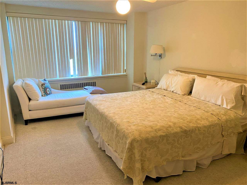 101 Raleigh #419, Atlantic City, New Jersey 08401, 2 Bedrooms Bedrooms, 5 Rooms Rooms,1 BathroomBathrooms,Condominium,For Sale,Raleigh #419,539197