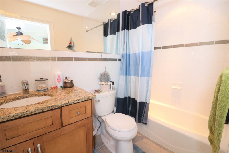 849 Massachusetts, Atlantic City, New Jersey 08401-2730, 4 Bedrooms Bedrooms, 9 Rooms Rooms,3 BathroomsBathrooms,Residential,For Sale,Massachusetts,539248