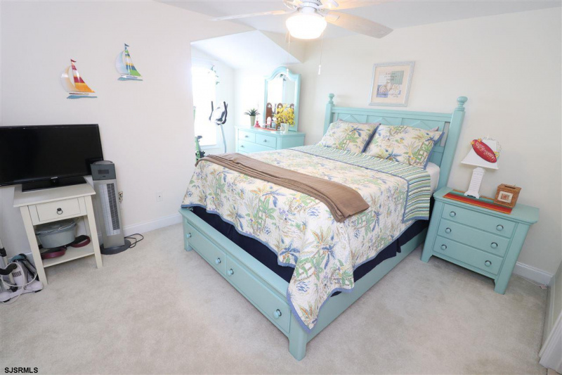 849 Massachusetts, Atlantic City, New Jersey 08401-2730, 4 Bedrooms Bedrooms, 9 Rooms Rooms,3 BathroomsBathrooms,Residential,For Sale,Massachusetts,539248