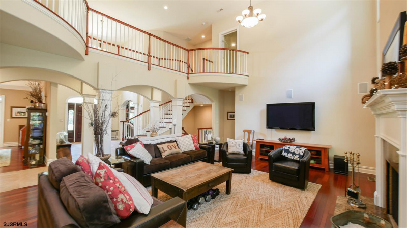 600 DEER RUN COURT, Galloway Township, New Jersey 08205, 5 Bedrooms Bedrooms, 10 Rooms Rooms,3 BathroomsBathrooms,Residential,For Sale,DEER RUN COURT,539262