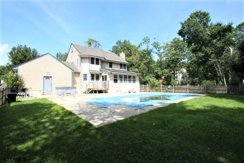 210 Linda, Galloway Township, New Jersey 08205, 4 Bedrooms Bedrooms, 10 Rooms Rooms,2 BathroomsBathrooms,Residential,For Sale,Linda,539333