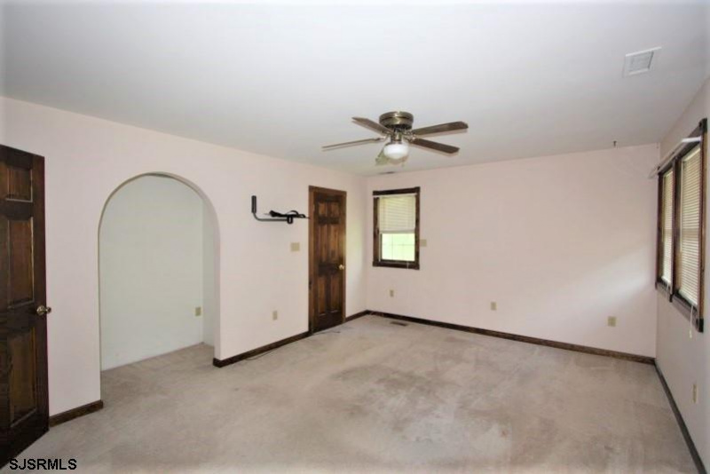 210 Linda, Galloway Township, New Jersey 08205, 4 Bedrooms Bedrooms, 10 Rooms Rooms,2 BathroomsBathrooms,Residential,For Sale,Linda,539333