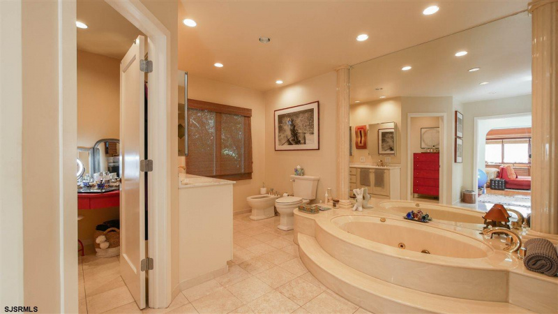 20 Dudley, Ventnor, New Jersey 08406, 4 Bedrooms Bedrooms, 10 Rooms Rooms,3 BathroomsBathrooms,Residential,For Sale,Dudley,539337