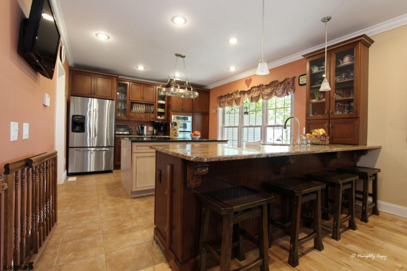 222 Cologne Ave, Egg Harbor City, New Jersey 08215, 4 Bedrooms Bedrooms, 10 Rooms Rooms,4 BathroomsBathrooms,Residential,For Sale,Cologne Ave,539352