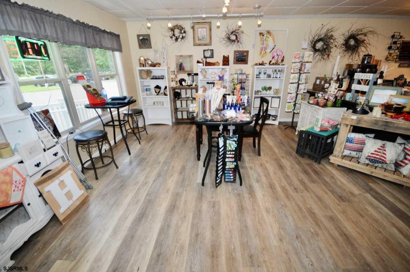 67 Route 50, Upper Township, New Jersey 08230, ,Commercial/industrial,For Sale,Route 50,539383