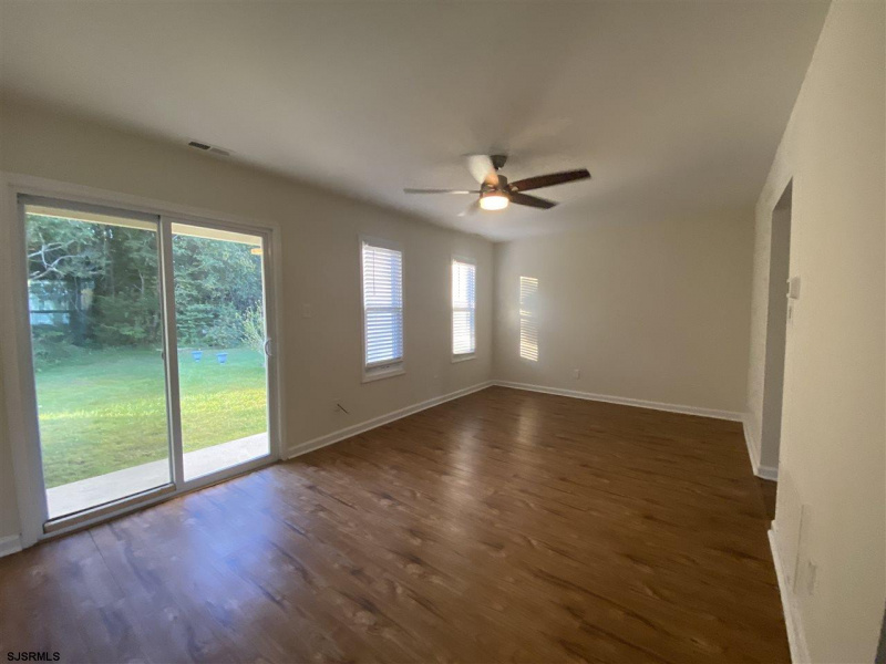 3 Allison, Egg Harbor Township, New Jersey 08234, 2 Bedrooms Bedrooms, 5 Rooms Rooms,1 BathroomBathrooms,Residential,For Sale,Allison,539395