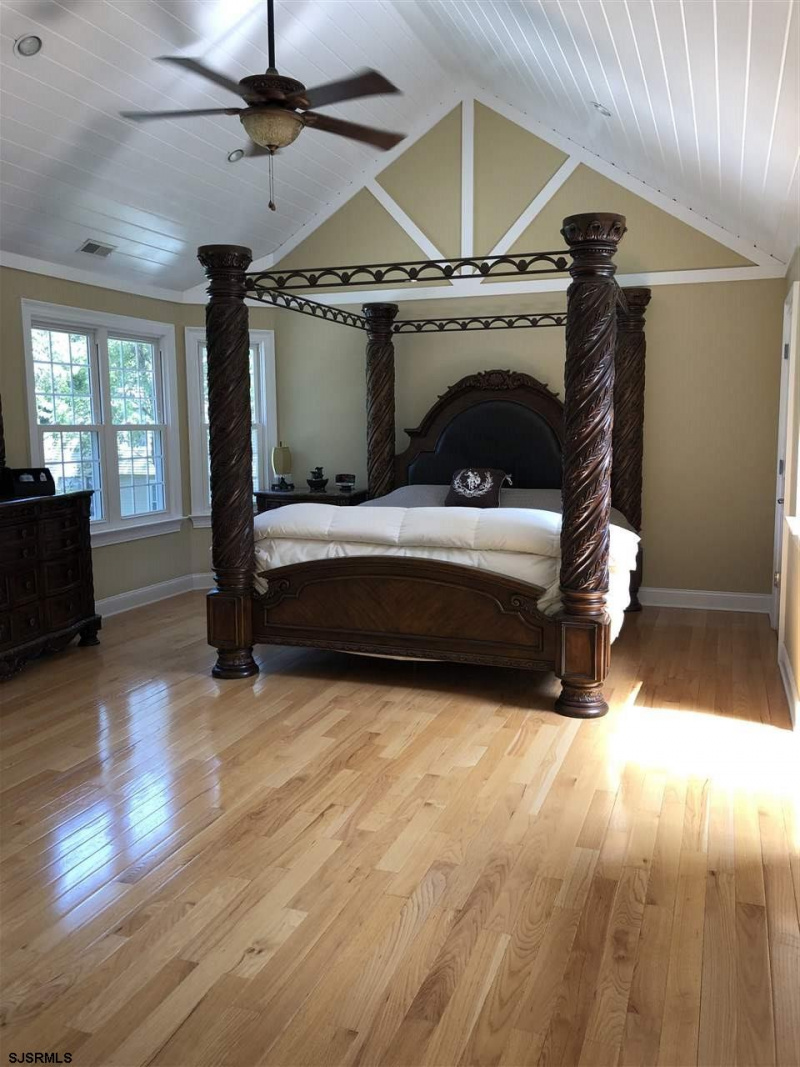 503 Lazy Lane, Absecon, New Jersey 08201, 4 Bedrooms Bedrooms, 11 Rooms Rooms,2 BathroomsBathrooms,Residential,For Sale,Lazy Lane,539448