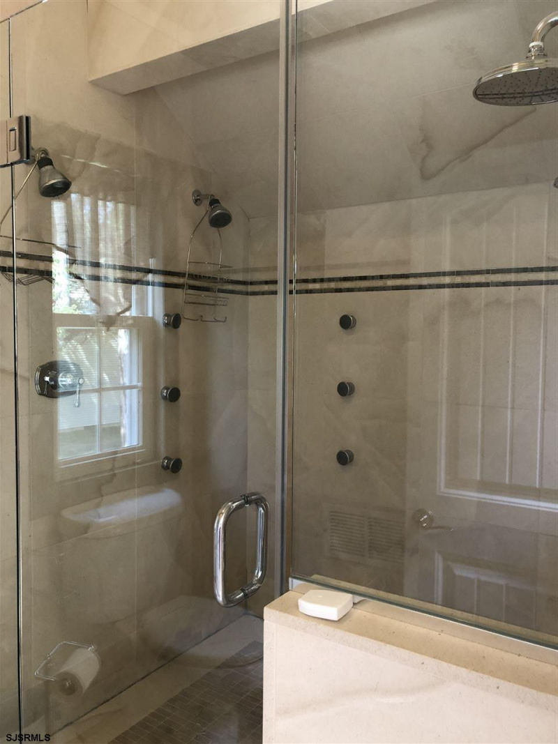 503 Lazy Lane, Absecon, New Jersey 08201, 4 Bedrooms Bedrooms, 11 Rooms Rooms,2 BathroomsBathrooms,Residential,For Sale,Lazy Lane,539448