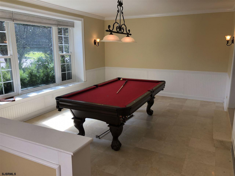503 Lazy Lane, Absecon, New Jersey 08201, 4 Bedrooms Bedrooms, 11 Rooms Rooms,2 BathroomsBathrooms,Residential,For Sale,Lazy Lane,539448