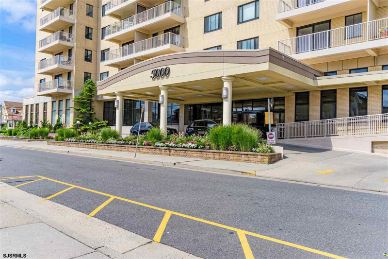 5000 Boardwalk Unit 913, Ventnor, New Jersey 08406, 1 Bedroom Bedrooms, 4 Rooms Rooms,2 BathroomsBathrooms,Condominium,For Sale,Boardwalk Unit 913,539447