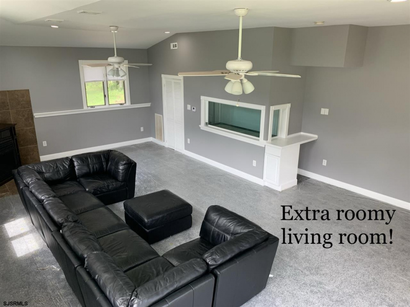 198 Tuckahoe Rd, Estell Manor, New Jersey 08319, 4 Bedrooms Bedrooms, 8 Rooms Rooms,2 BathroomsBathrooms,Residential,For Sale,Tuckahoe Rd,539471