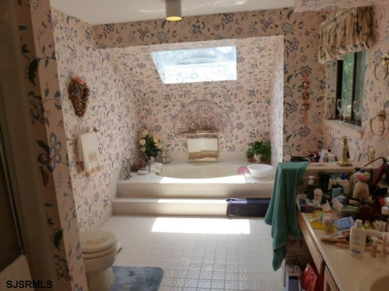 4028 ALEXANDER DRIVE, New Jersey 08330, 4 Bedrooms Bedrooms, 8 Rooms Rooms,2 BathroomsBathrooms,Rental non-commercial,For Sale,ALEXANDER DRIVE,539461