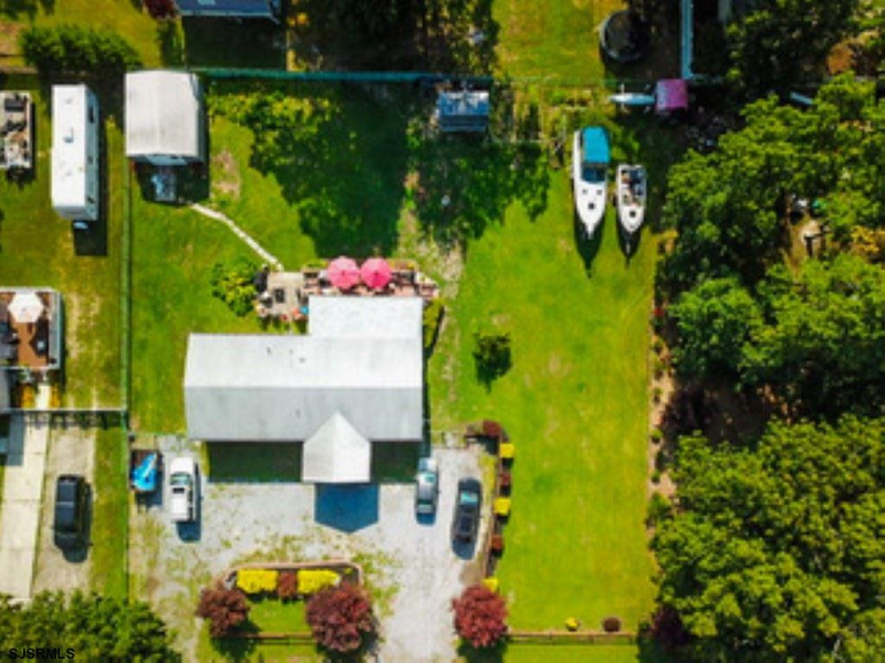 4036 Walnut Ave, Egg Harbor Township, New Jersey 08234, 3 Bedrooms Bedrooms, 6 Rooms Rooms,1 BathroomBathrooms,Residential,For Sale,Walnut Ave,539561
