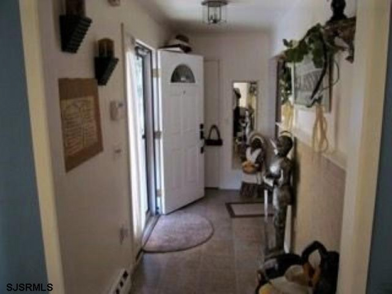4036 Walnut Ave, Egg Harbor Township, New Jersey 08234, 3 Bedrooms Bedrooms, 6 Rooms Rooms,1 BathroomBathrooms,Residential,For Sale,Walnut Ave,539561