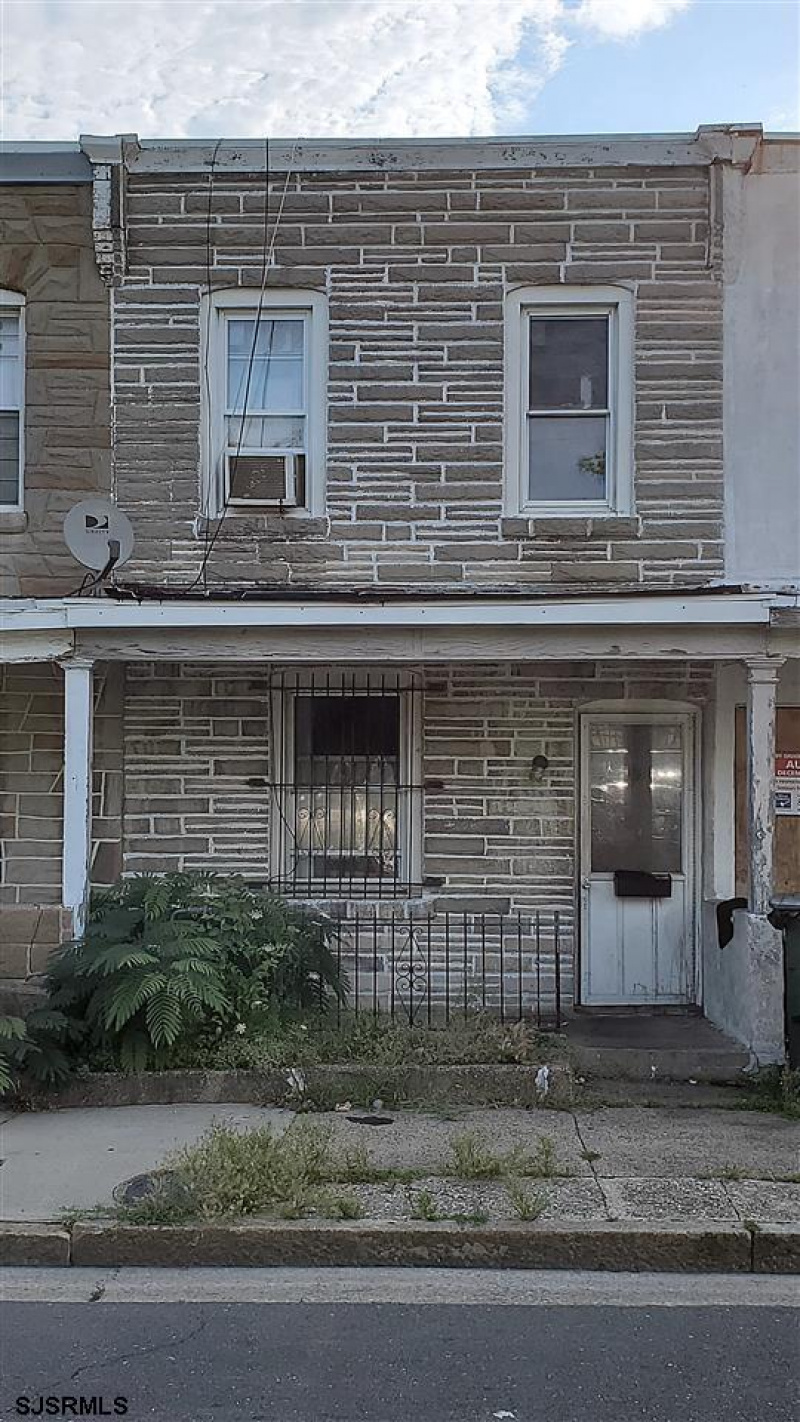 435 Tennessee Ave, Atlantic City, New Jersey 08401, 3 Bedrooms Bedrooms, 6 Rooms Rooms,1 BathroomBathrooms,Residential,For Sale,Tennessee Ave,539590