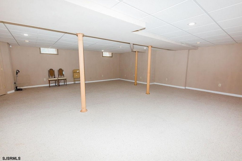 103 San Carlos Ct, Egg Harbor Township, New Jersey 08234, 4 Bedrooms Bedrooms, 9 Rooms Rooms,3 BathroomsBathrooms,Residential,For Sale,San Carlos Ct,539596