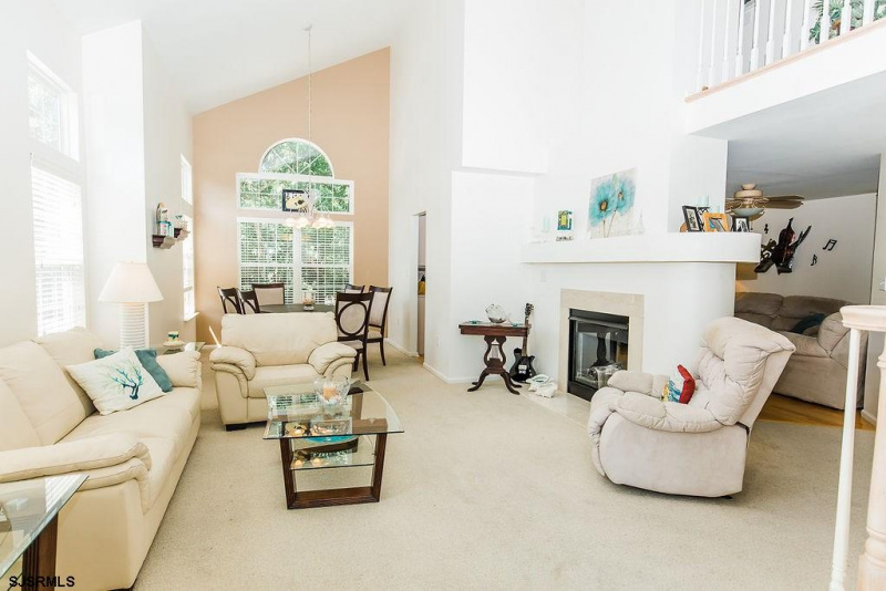 103 San Carlos Ct, Egg Harbor Township, New Jersey 08234, 4 Bedrooms Bedrooms, 9 Rooms Rooms,3 BathroomsBathrooms,Residential,For Sale,San Carlos Ct,539596