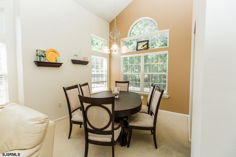 103 San Carlos Ct, Egg Harbor Township, New Jersey 08234, 4 Bedrooms Bedrooms, 9 Rooms Rooms,3 BathroomsBathrooms,Residential,For Sale,San Carlos Ct,539596